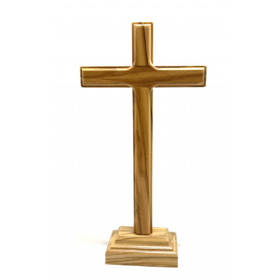 CROIX EN BOIS SUR SOCLE